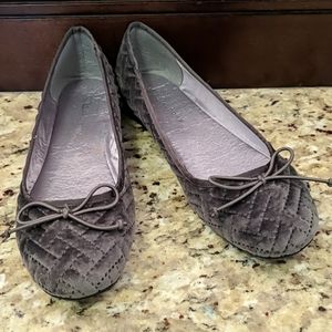 Chinese Laundry: Grey, Plush Flats. 8